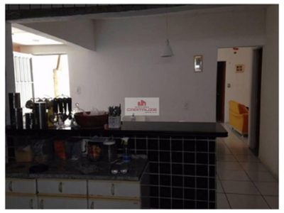 Casa, 3 quartos, 200 m² - Foto 2