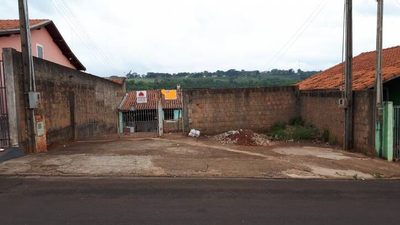 Casa, 2 quartos, 72 m² - Foto 1
