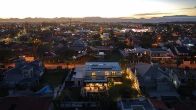 Sobrado, 6 quartos, 589 m² - Foto 2