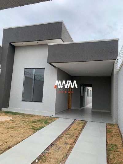 Casa, 3 quartos, 208 m² - Foto 1