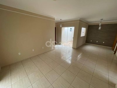 Casa, 3 quartos, 165 m² - Foto 2