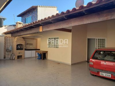 Casa, 3 quartos, 168 m² - Foto 1