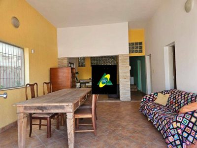 Casa, 4 quartos, 236 m² - Foto 2