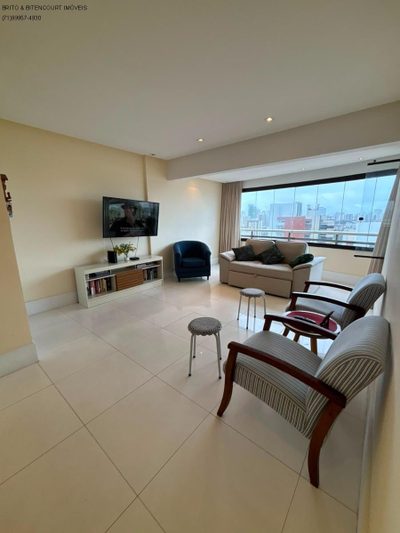 Apartamento, 3 quartos, 129 m² - Foto 2