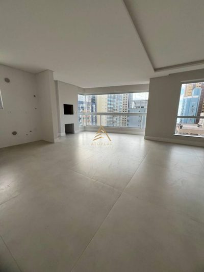 Apartamento, 4 quartos, 163 m² - Foto 2