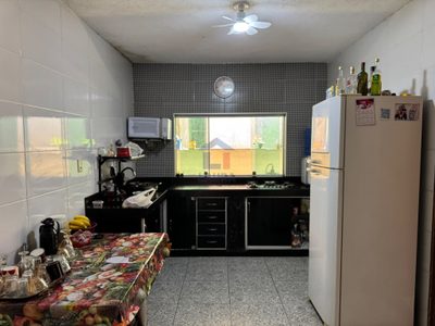 Casa, 3 quartos, 240 m² - Foto 2