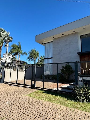 Casa, 2 quartos, 136 m² - Foto 1
