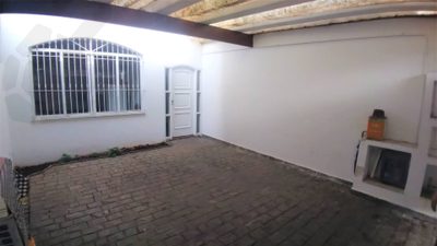 Casa, 4 quartos, 220 m² - Foto 1