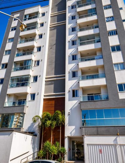 Apartamento, 2 quartos, 75 m² - Foto 1