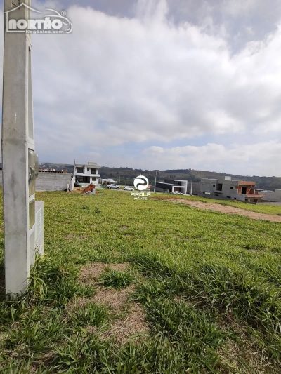 Casa, 250 m² - Foto 2