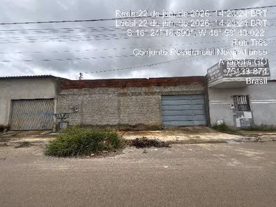 Casa, 2 quartos, 200 m² - Foto 1