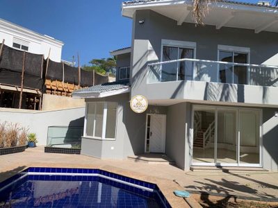 Casa, 4 quartos, 600 m² - Foto 1