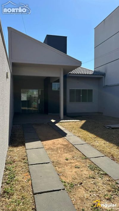 Casa, 2 quartos, 80 m² - Foto 1