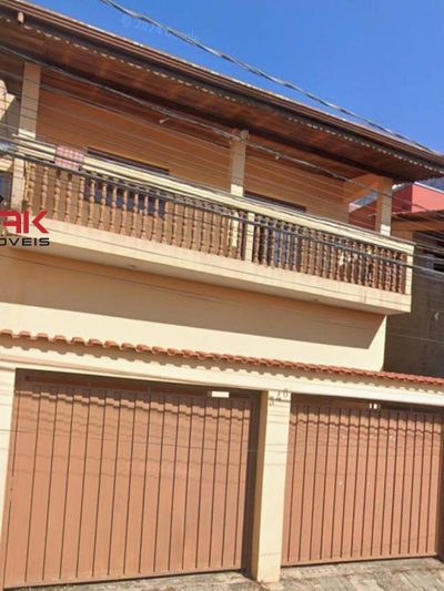 Casa, 3 quartos, 302 m² - Foto 1