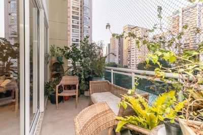 Apartamento, 3 quartos, 200 m² - Foto 2