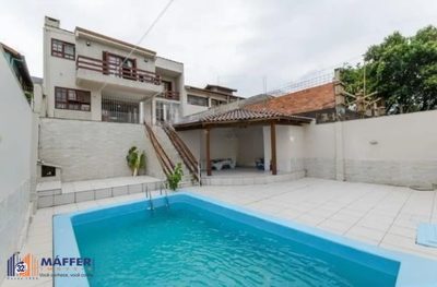 Casa, 3 quartos, 245 m² - Foto 2