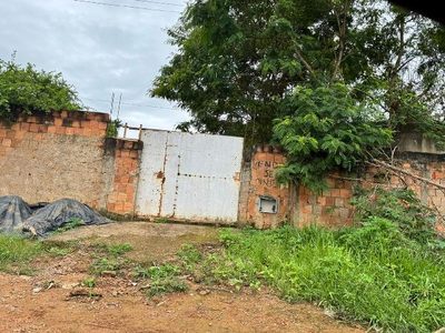 Casa, 2 quartos, 360 m² - Foto 1