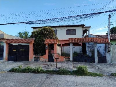 Casa, 4 quartos, 169 m² - Foto 1