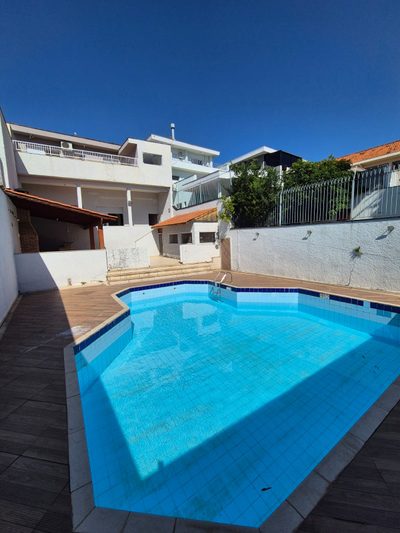 Casa, 4 quartos, 289 m² - Foto 3