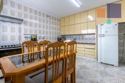 Casa, 3 quartos, 180 m² - Foto 2