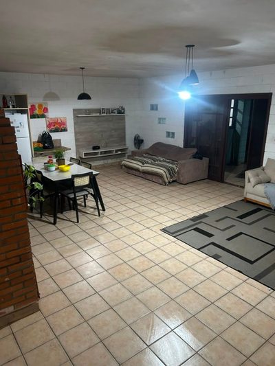 Casa, 3 quartos, 301 m² - Foto 1
