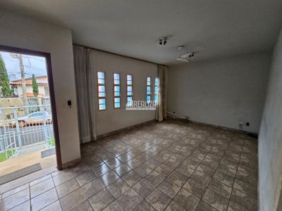Casa, 3 quartos, 165 m² - Foto 1