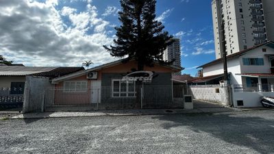 Casa, 3 quartos, 100 m² - Foto 2