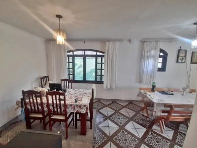 Casa, 3 quartos, 250 m² - Foto 1
