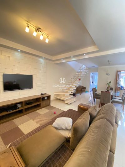 Casa, 3 quartos, 141 m² - Foto 3