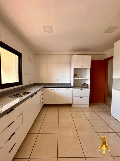 Apartamento, 3 quartos, 127 m² - Foto 1