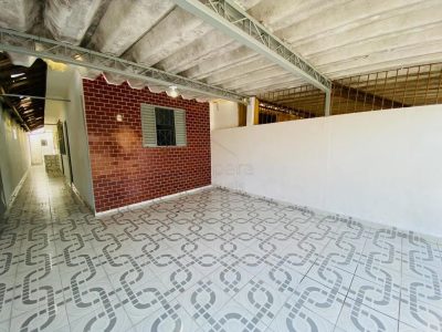 Casa, 3 quartos, 69 m² - Foto 1