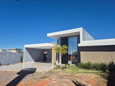 Casa, 3 quartos, 220 m² - Foto 1