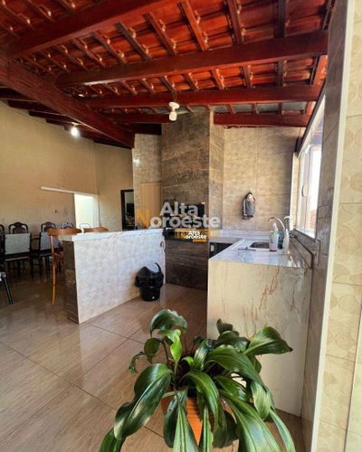 Sobrado, 4 quartos, 246 m² - Foto 4
