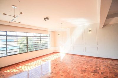 Casa, 3 quartos, 200 m² - Foto 4