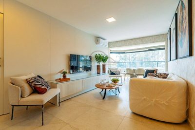 Apartamento, 3 quartos, 124 m² - Foto 2