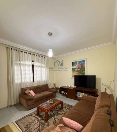 Casa, 3 quartos, 178 m² - Foto 2