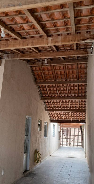 Casa, 5 quartos, 233 m² - Foto 2