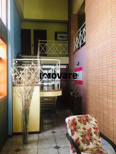 Casa, 3 quartos, 274 m² - Foto 1