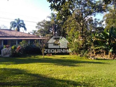 Chácara, 5 quartos, 3779 m² - Foto 1