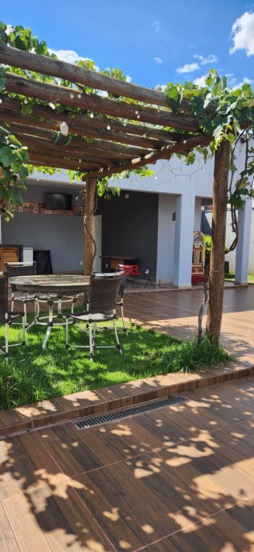 Casa, 3 quartos, 350 m² - Foto 4