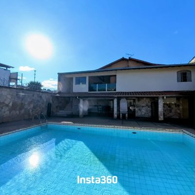 Casa, 4 quartos, 463 m² - Foto 1