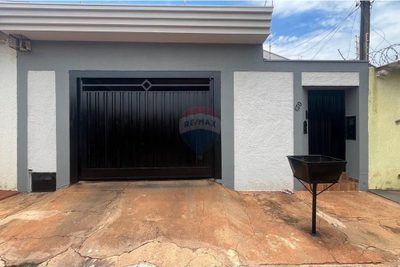 Casa, 3 quartos, 161 m² - Foto 1