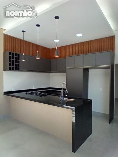 Casa, 4 quartos, 170 m² - Foto 4