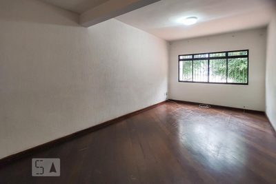 Casa, 3 quartos, 178 m² - Foto 2