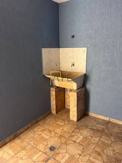 Casa, 2 quartos, 100 m² - Foto 2