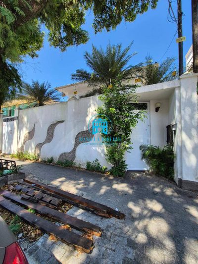 Casa, 5 quartos, 342 m² - Foto 1