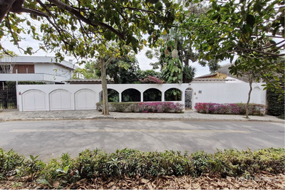 Casa, 4 quartos, 751 m² - Foto 1