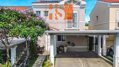 Sobrado, 3 quartos, 174 m² - Foto 1