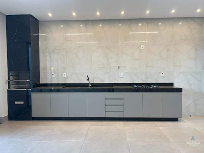 Casa, 3 quartos, 163 m² - Foto 1
