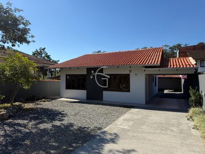 Casa, 3 quartos, 210 m² - Foto 2